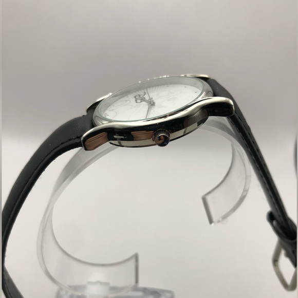 Disney Mickey Mouse Drum D23 Women’s Watch Black Band New Battery White Face - Picture 5 of 10